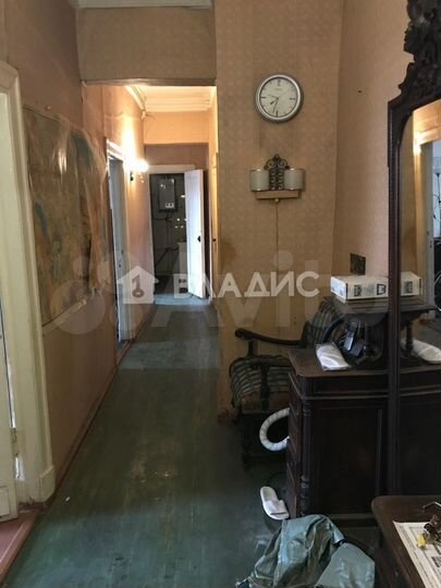 2-к. квартира, 65 м², 2/5 эт.