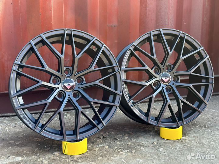 Vrst Carbon R17 5-112 для Mercedes Audi VW Skoda