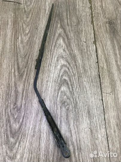 Поводок дворника задний Opel Agila A хетчбэк 5-ти