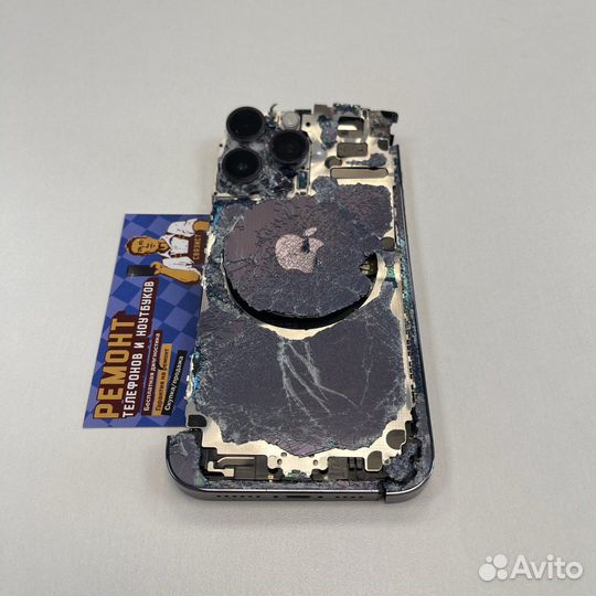 Крышка на iPhone 14/ 15 Plus, Pro с заменой