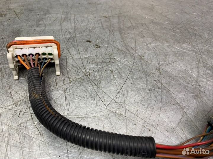 Разъем Volkswagen Touareg 2002-2010 внедорожник 2