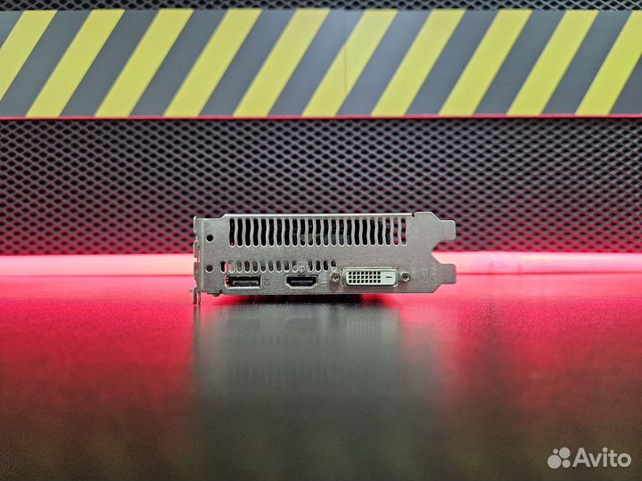 Видеокарта AMD RX 560 2GB