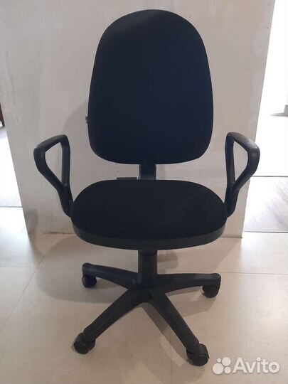 Компьютерное кресло