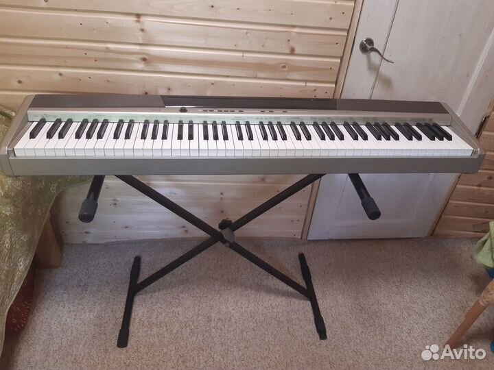 Электронное пианино casio privia PX 120