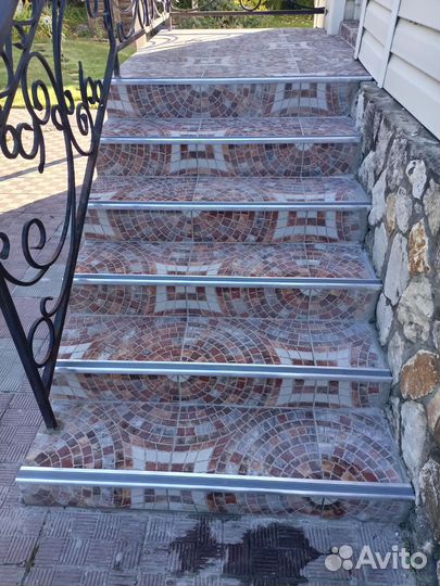 Укладка плитки, сантех., дверей и т. д