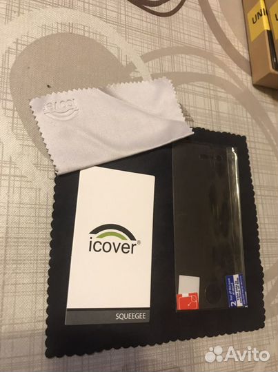 Чехлы, стекла для iPhone 4s и 5s и 7,8 plus