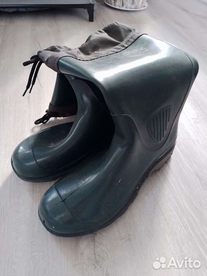 Сапоги резиновые р 45