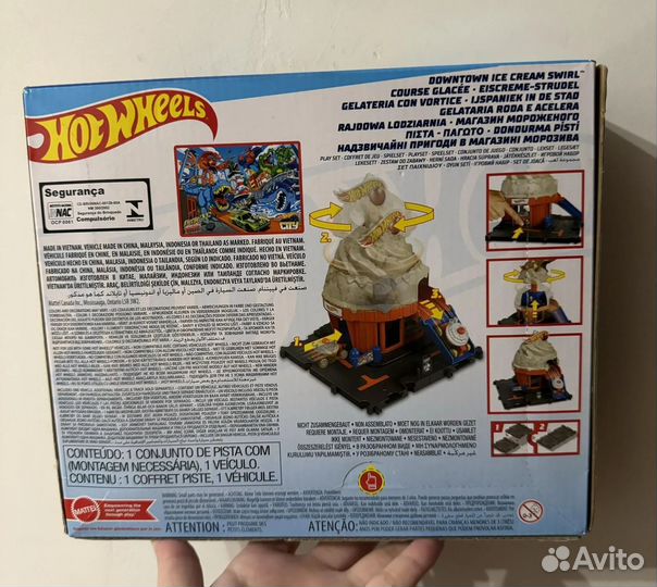 Трек Hot Wheels City Downtown Ice Cream Swirl HKX3