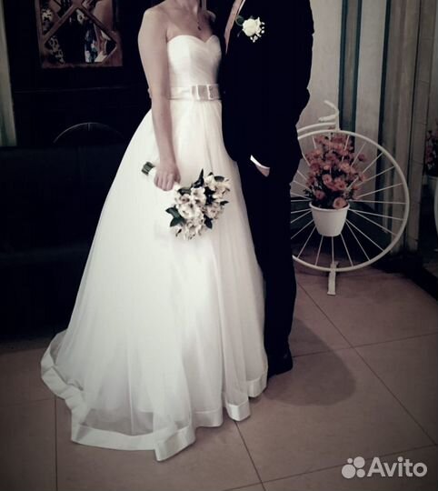Свадебное платье 42-44