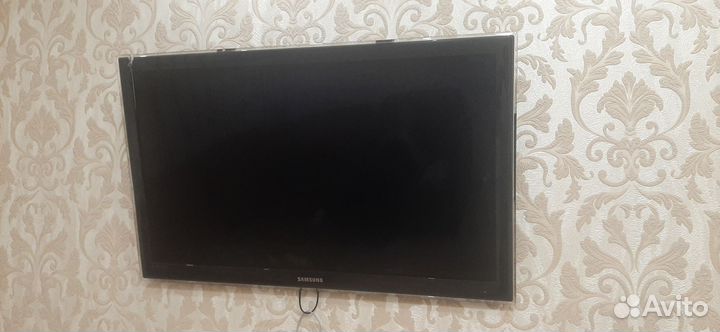 Телевизор samsung