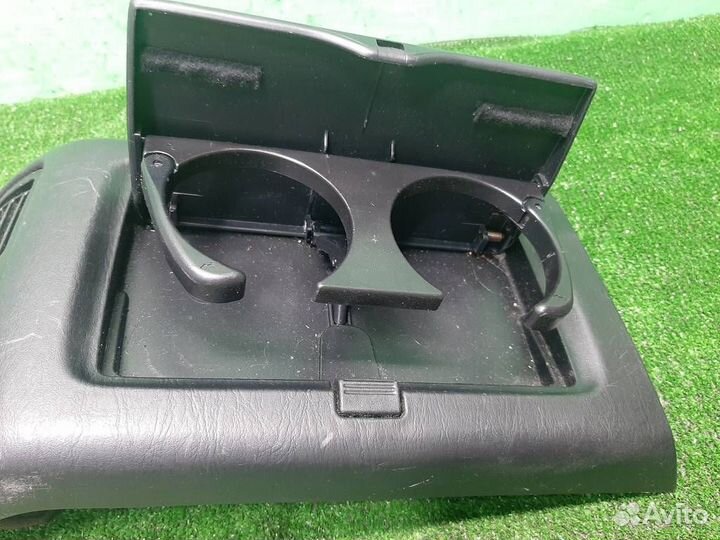 Подлокотник Lexus RX300 (MCU15) 2002