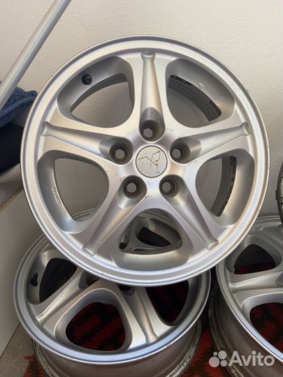 Диски на Mitsubishi Lancer r16