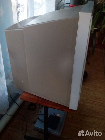 Телевизор Tnomson