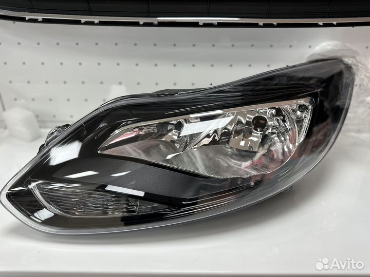 Фара левая ford focus 3