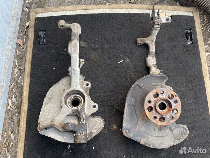 Поворотный кулак Mercedes 221 4matic