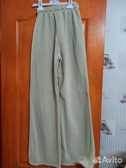 Спортивный костюм, женский