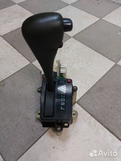 Селектор АКПП toyota Vista