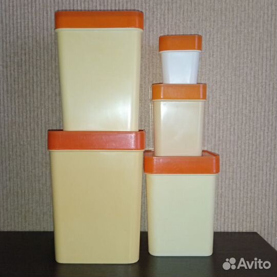 Контейнеры для хранения сыпучих продуктов. СССР