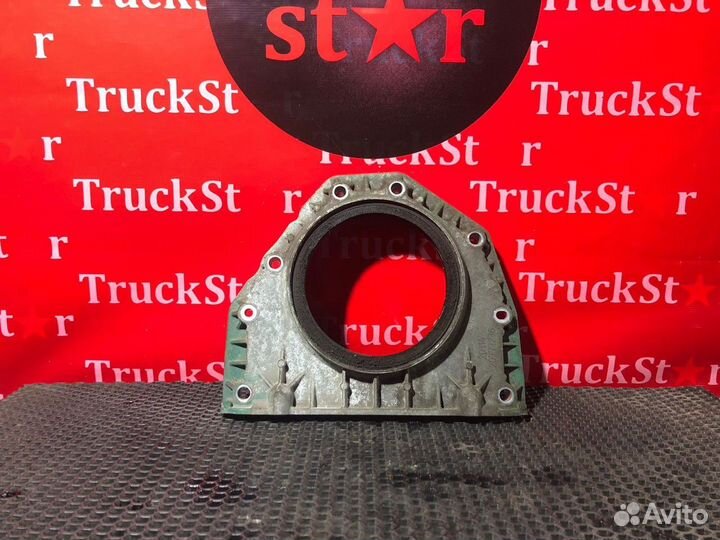 Крышка плиты двигателя Volvo FH