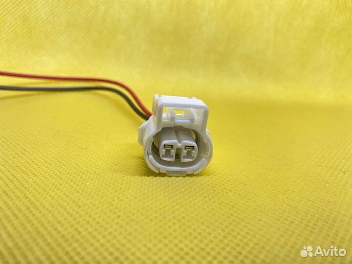 Разъем датчика зад хода, мотора насоса омывателя