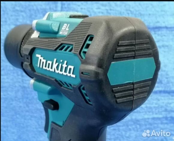 Шуруповерт 18 вольт Makita 18V оплата картой