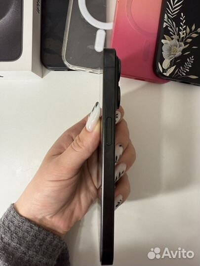 iPhone 15 Pro, 128 ГБ