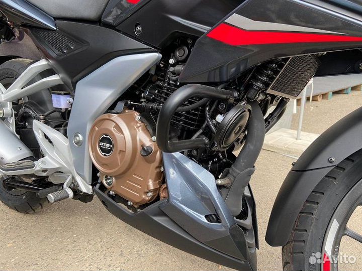 Мотоцикл Bajaj Pulsar N250