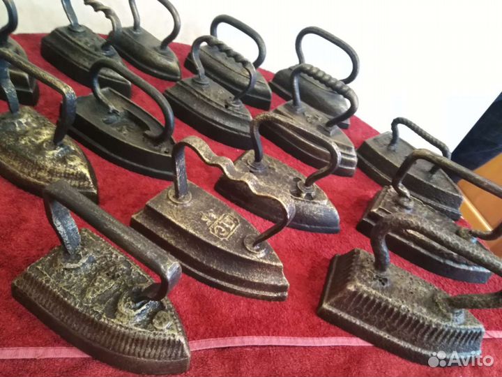 Утюги старинные чугунные, оберёг для дома