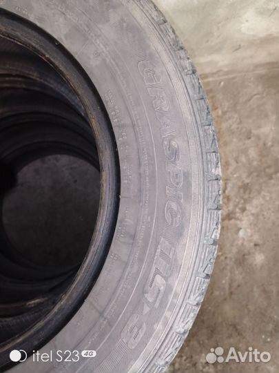 Dunlop Graspic DS3 205/70 R15 96Q