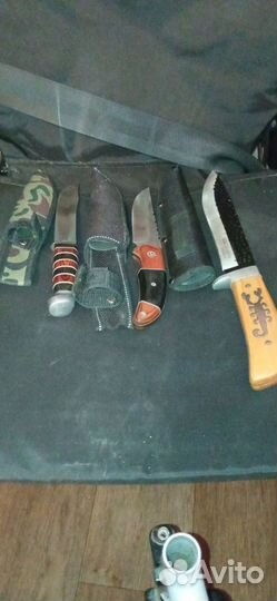 Нож с чехлами