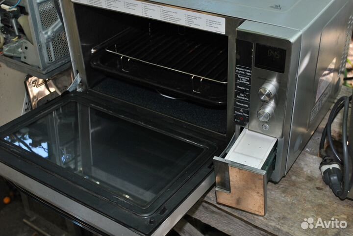 Микроволновая печь Panasonic inverter c паром