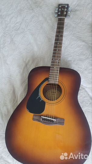 Продам гитару Ymaha 310