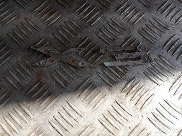 Эмблема Bmw X3 F25 N47D20C 2013