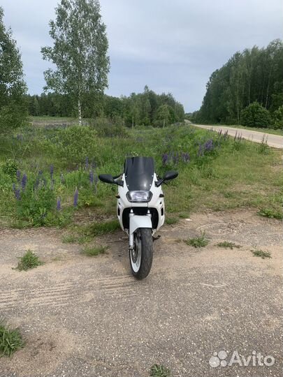 Suzuki gsx600f
