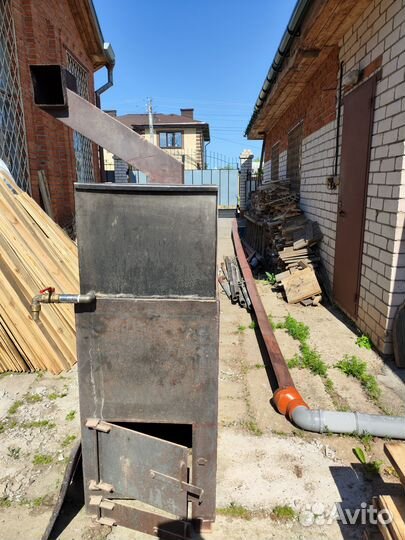 Печь банная с баком для воды и каменкой