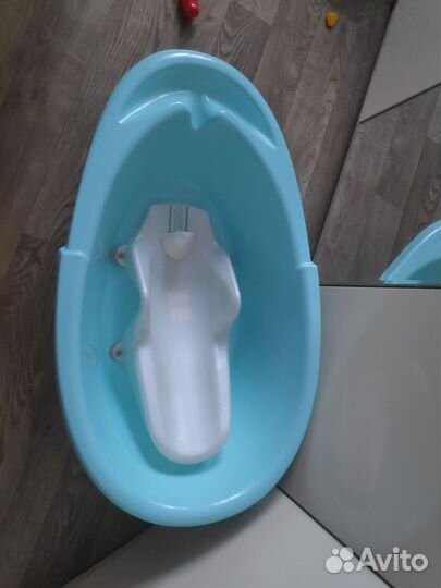 Ванная для купания с горкой для ребенка