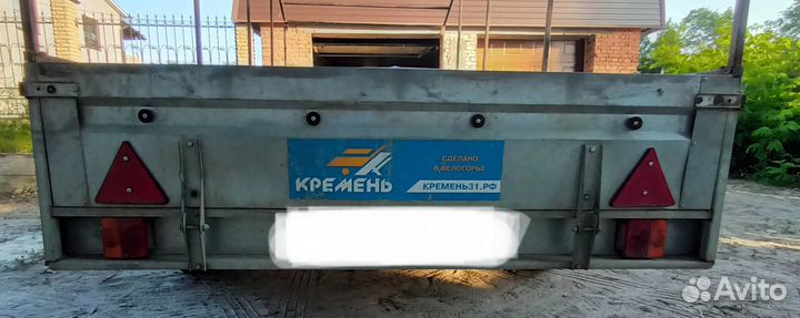 Прицеп к легковому автомобилю. Макс.масса 750 кг