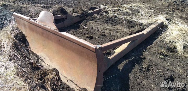 Отвал на дт 75