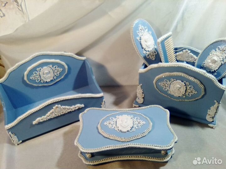 Комплект для туалетного столика 