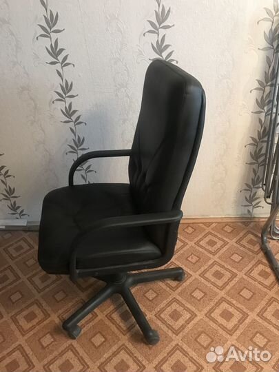 Компьютерное кресло / компьютерный стул