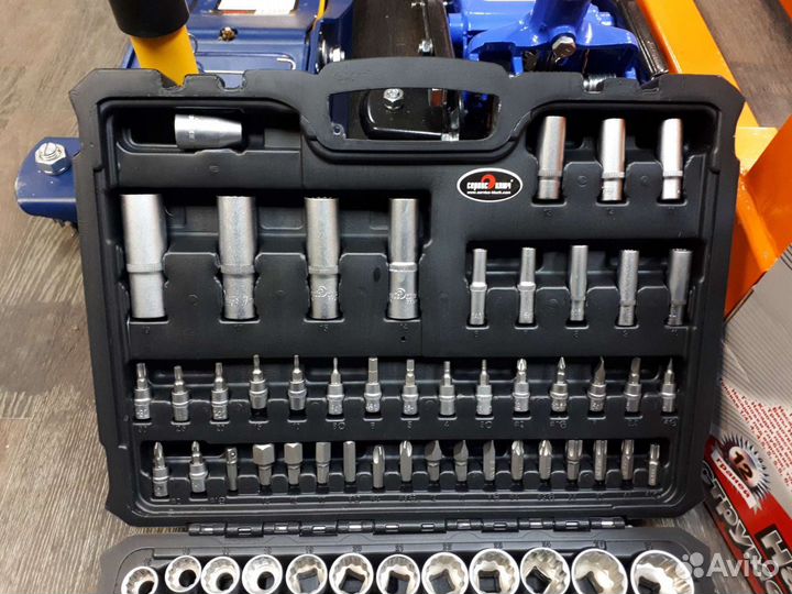 Набор инструмента 94 пр 12 гр сервис ключ