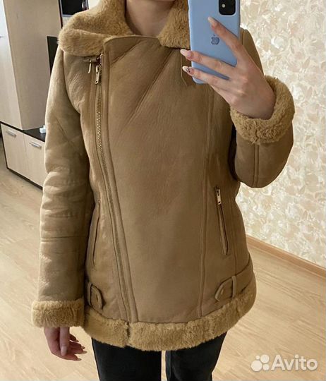 Дубленка Stradivarius