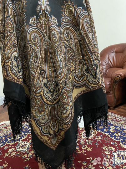 Платок шерстяной