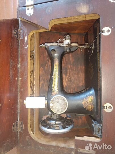 Швейная машина Госшвеймашина ножной прив.на ремонт