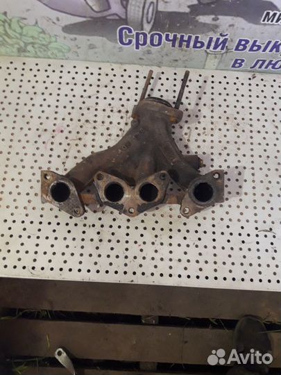 Коллектор выпускной Renault Megane Scenik