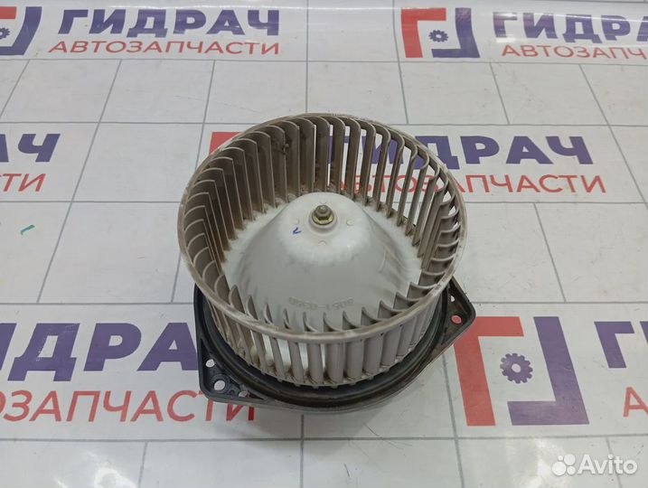 Моторчик отопителя Nissan Almera Classic (B10) 27225-95F0A