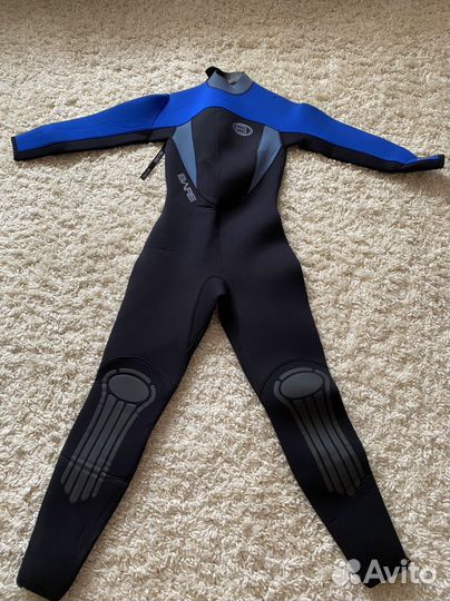 Сухой гидрокостюм bare