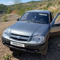 Chevrolet Niva 1.7 MT, 2014, 145 000 км, с пробегом, цена 720 000 руб.