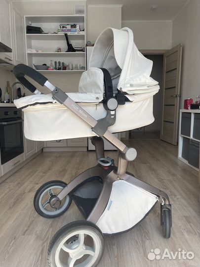 Коляска 2 в 1 Hot Mom