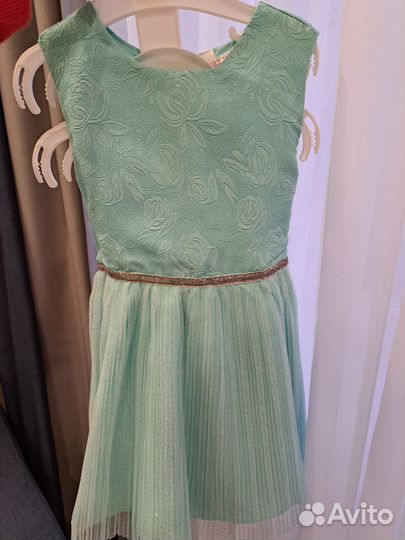 Нарядное платье для девочки 98 размер